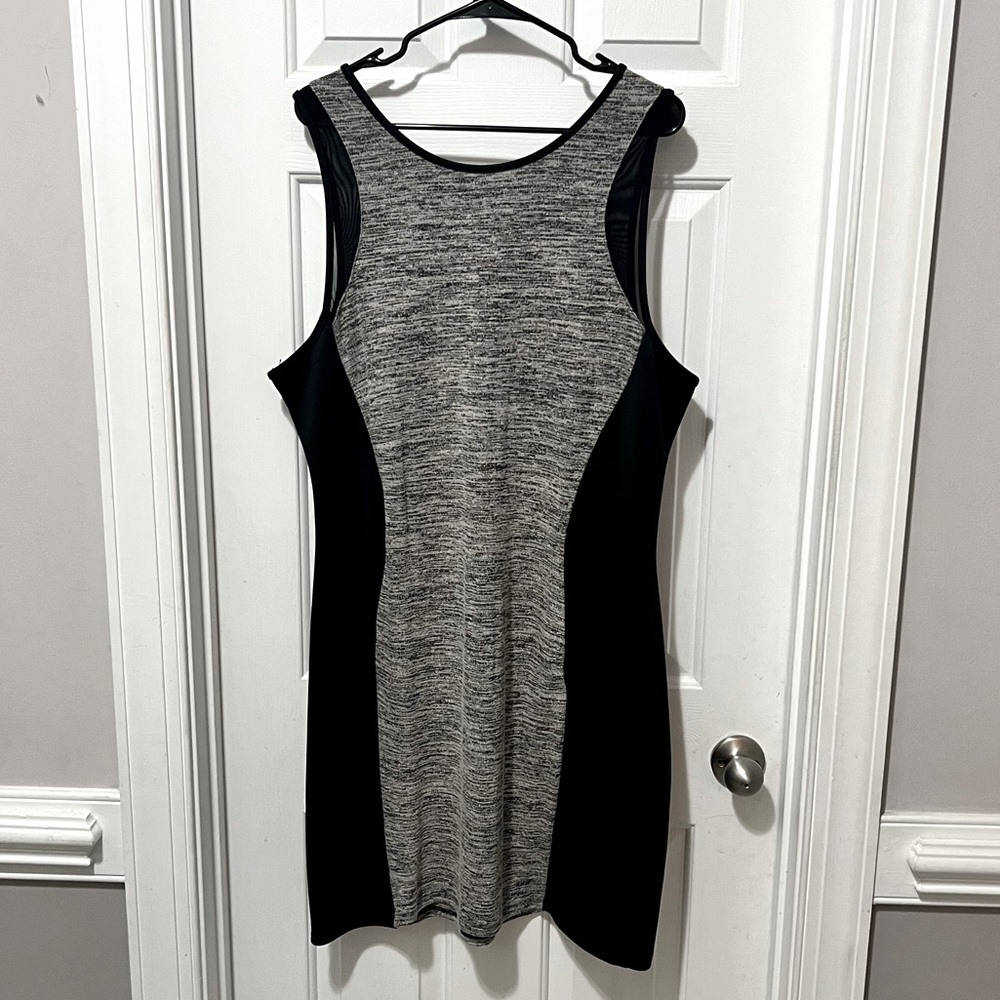 Risqué Fashion - 2X Slimming Dress